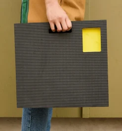 Lee Valley Kneeler With Compartment Cutouts