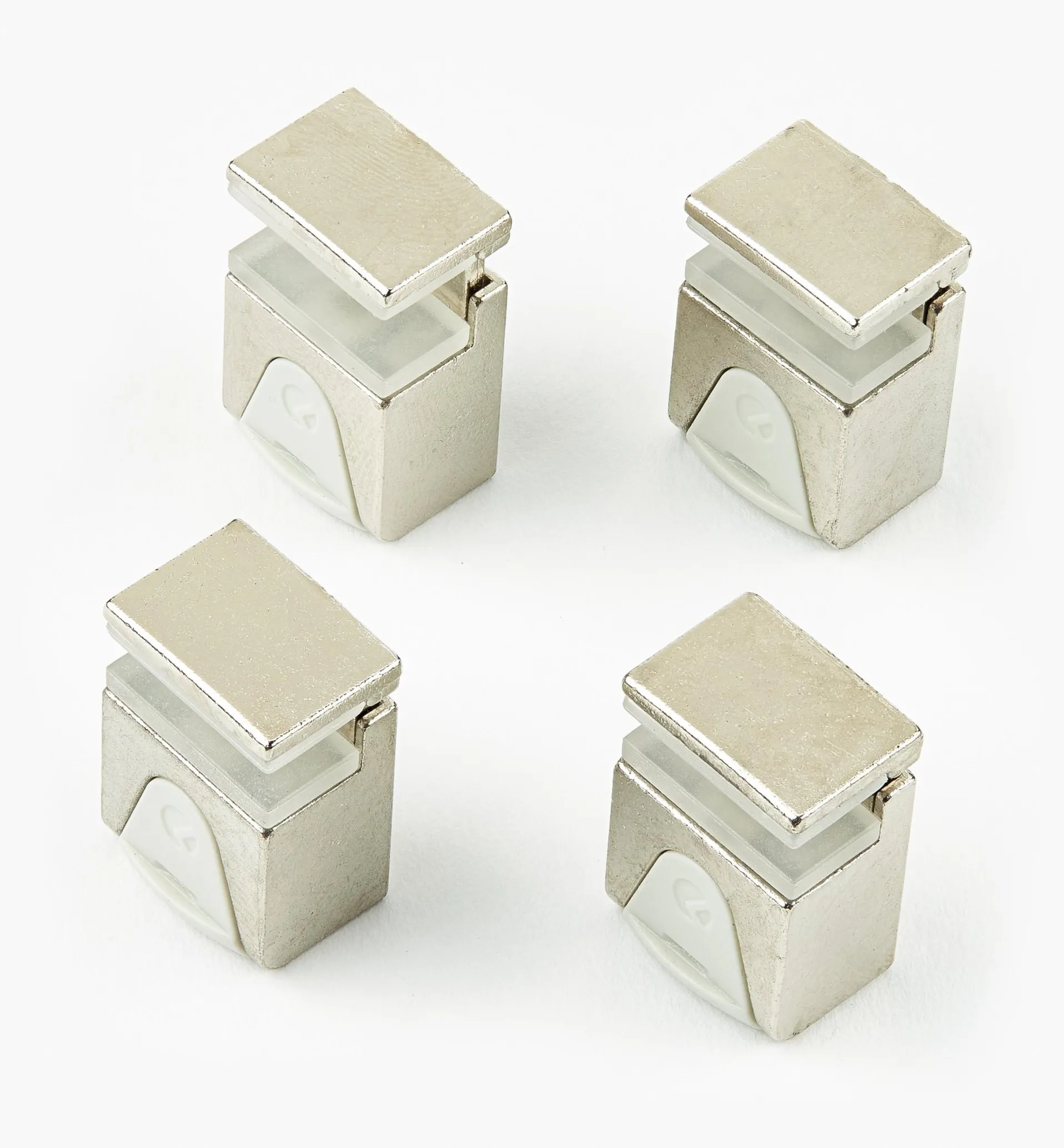 Lee Valley Kubic Supports For Glass Shelves