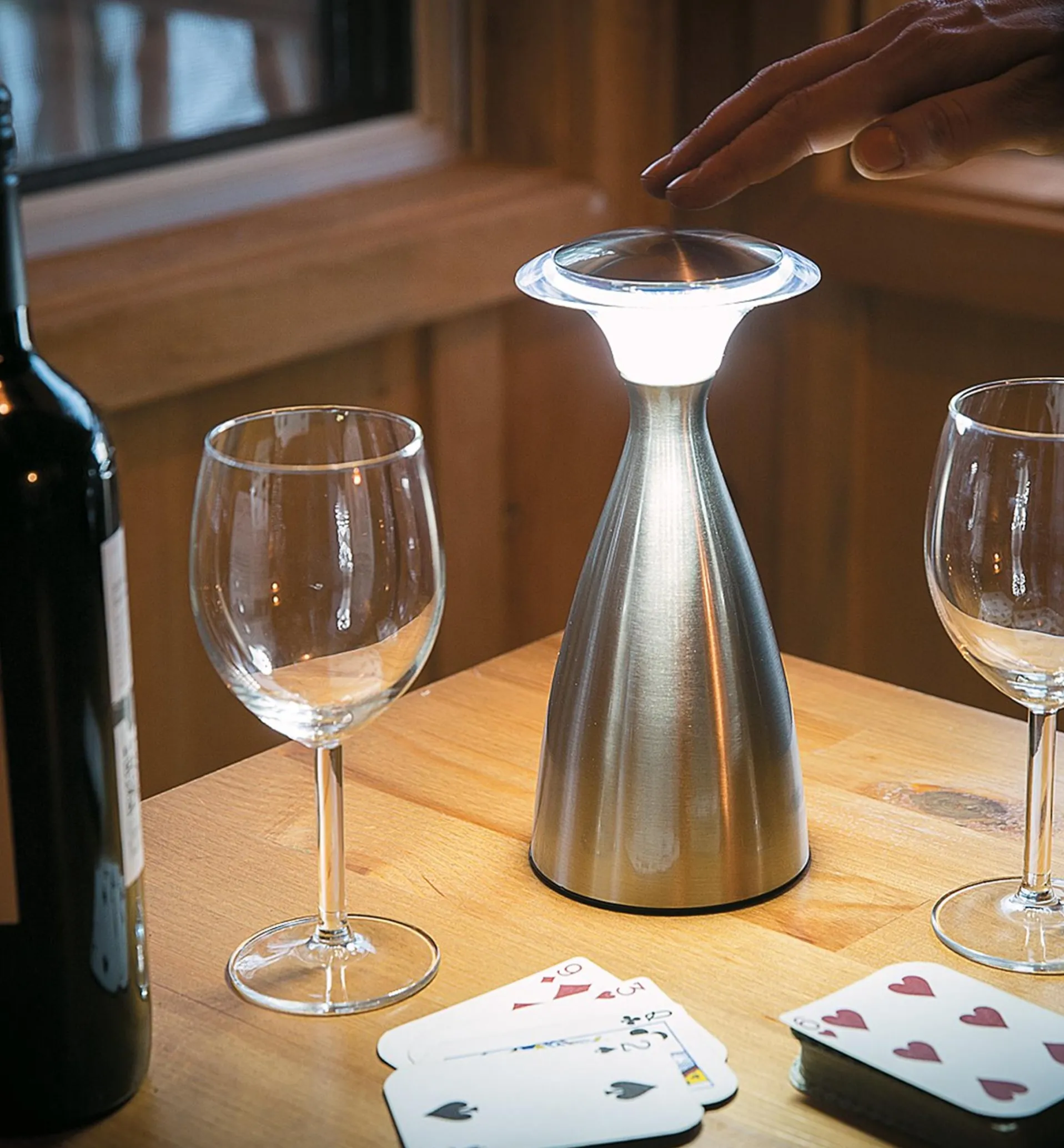 Lee Valley Lanterna 3-Stage Touch Wireless Lamp