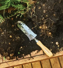 Lee Valley Garden Knives