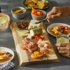 Lee Valley Make It Yourself Live-Edge Charcuterie Board Kit