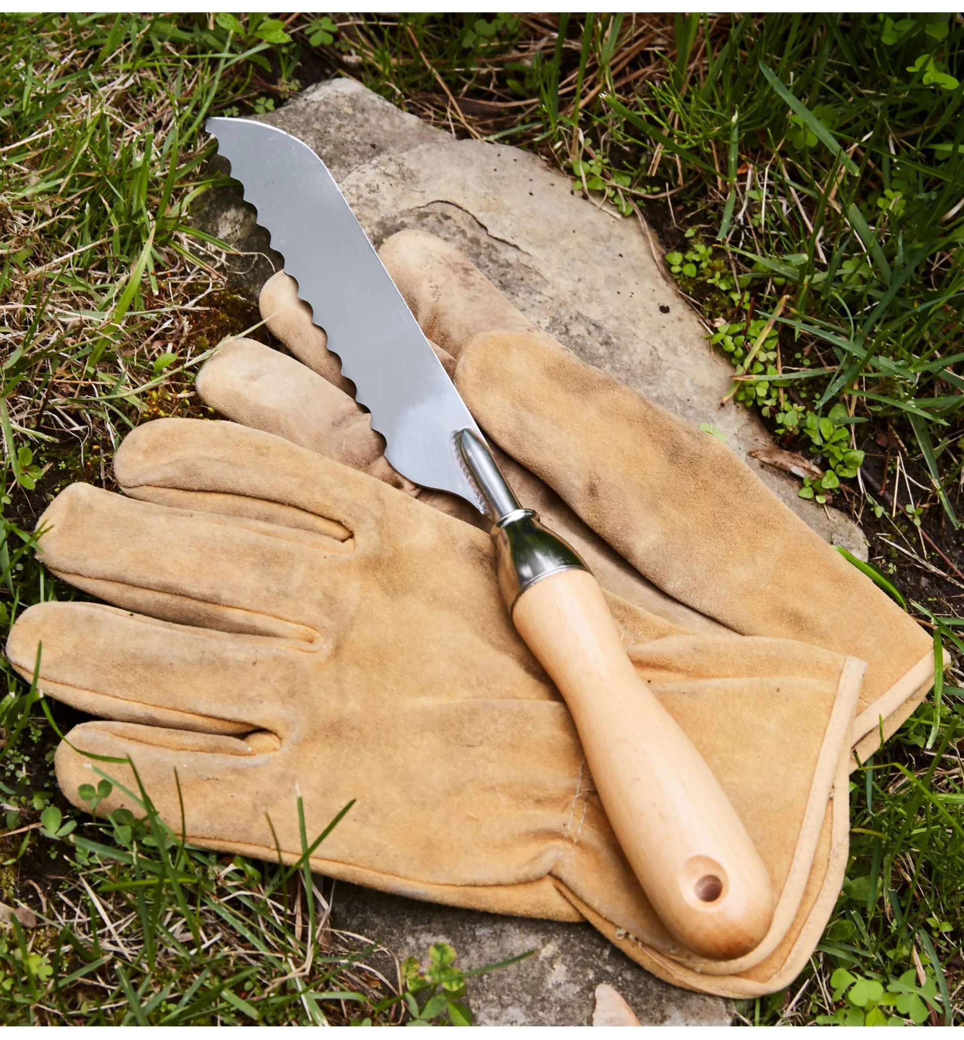 Lee Valley Sod Knife