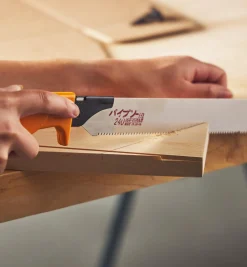 Lee Valley Make It Yourself Bird Feeder Kit