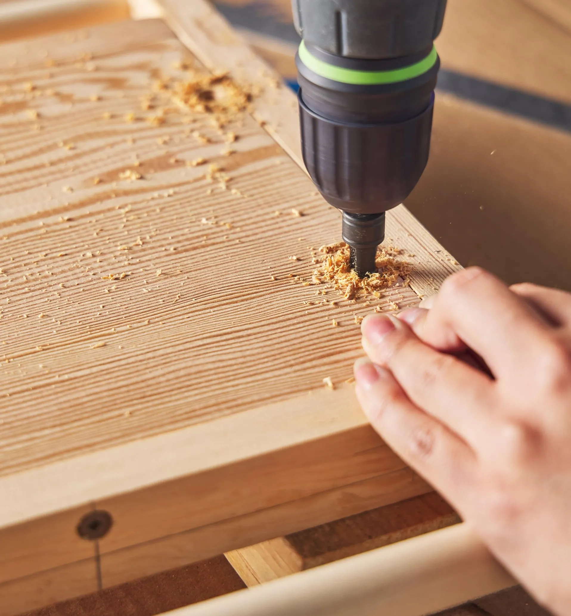 Lee Valley Make It Yourself Bird Feeder Kit