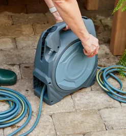 Lee Valley Manual Hose Reel