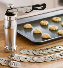 Lee Valley Marcato Cookie Press