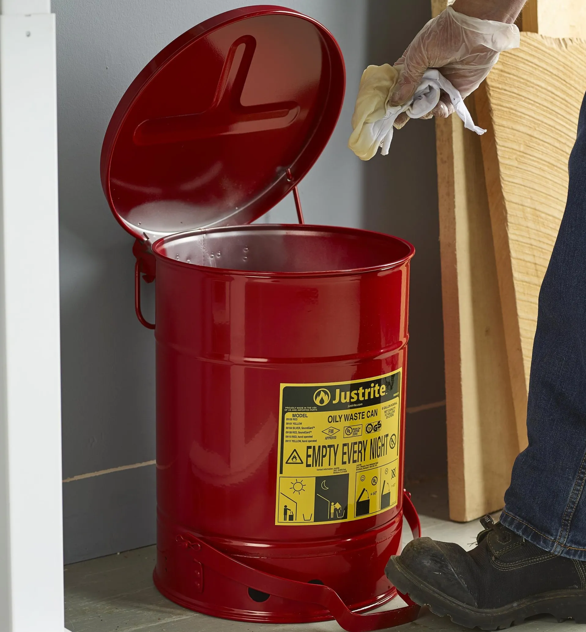 Lee Valley Metal Can For Flammable Waste