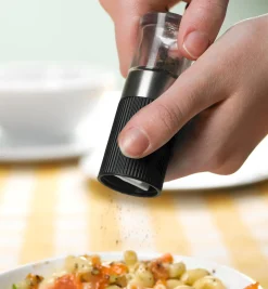 Lee Valley Mini Salt & Pepper Grinders