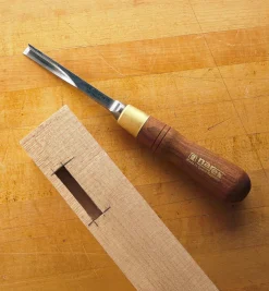 Lee Valley Narex Corner Chisel