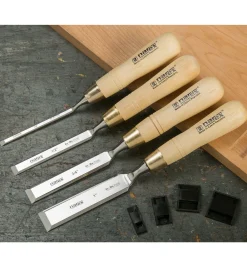Lee Valley Narex Cranked-Neck Paring Chisels