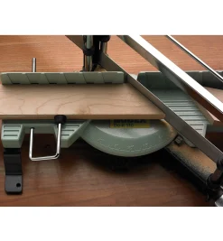 Lee Valley Nobex Economical Miter Box