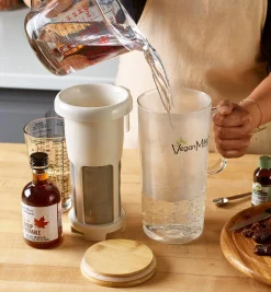 Lee Valley Oat & Nut Milk Maker