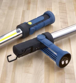 Lee Valley Pair Of Multi-Function LED Tube Lights