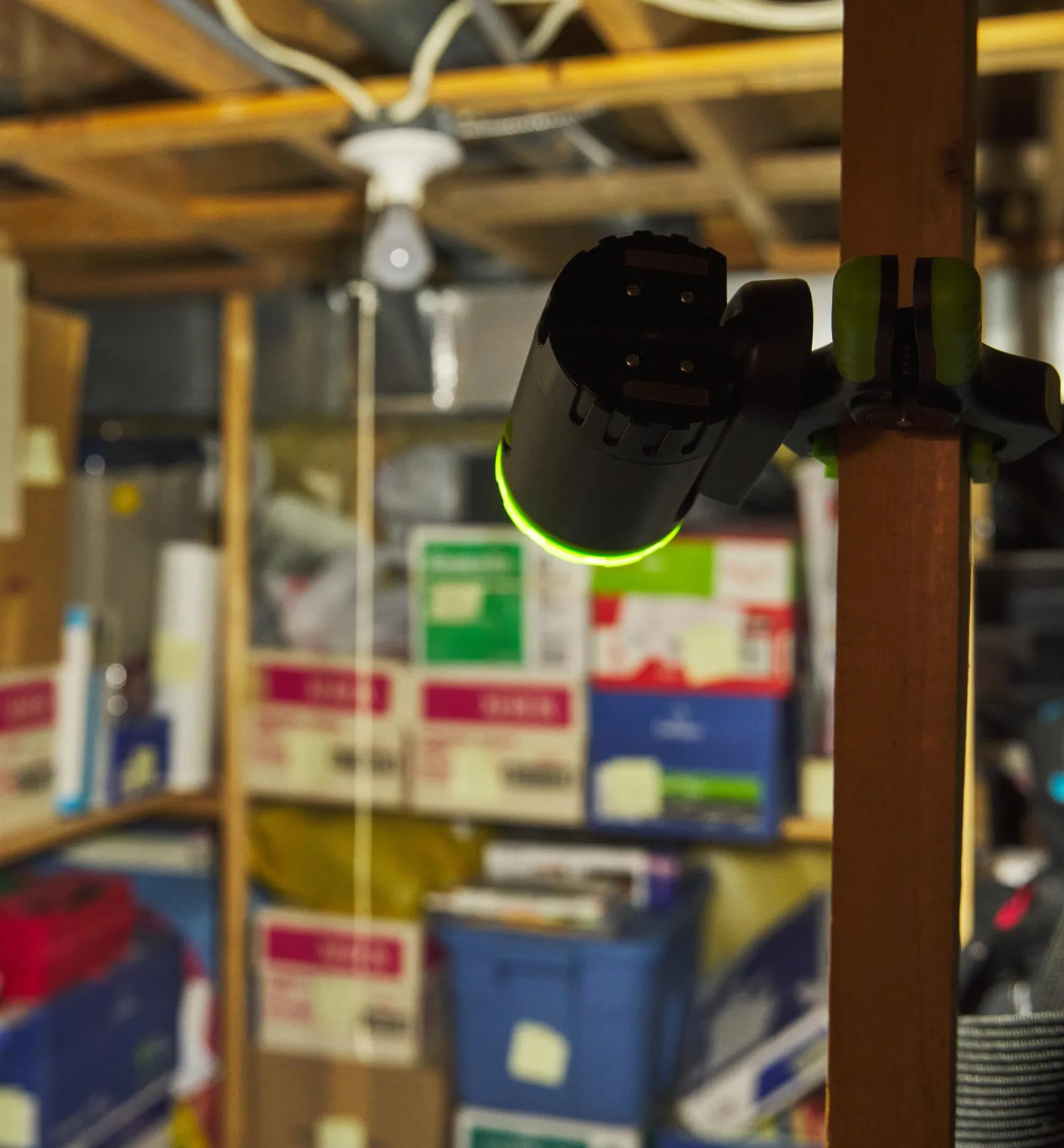 Lee Valley Pair Of Rechargeable Clip Lights