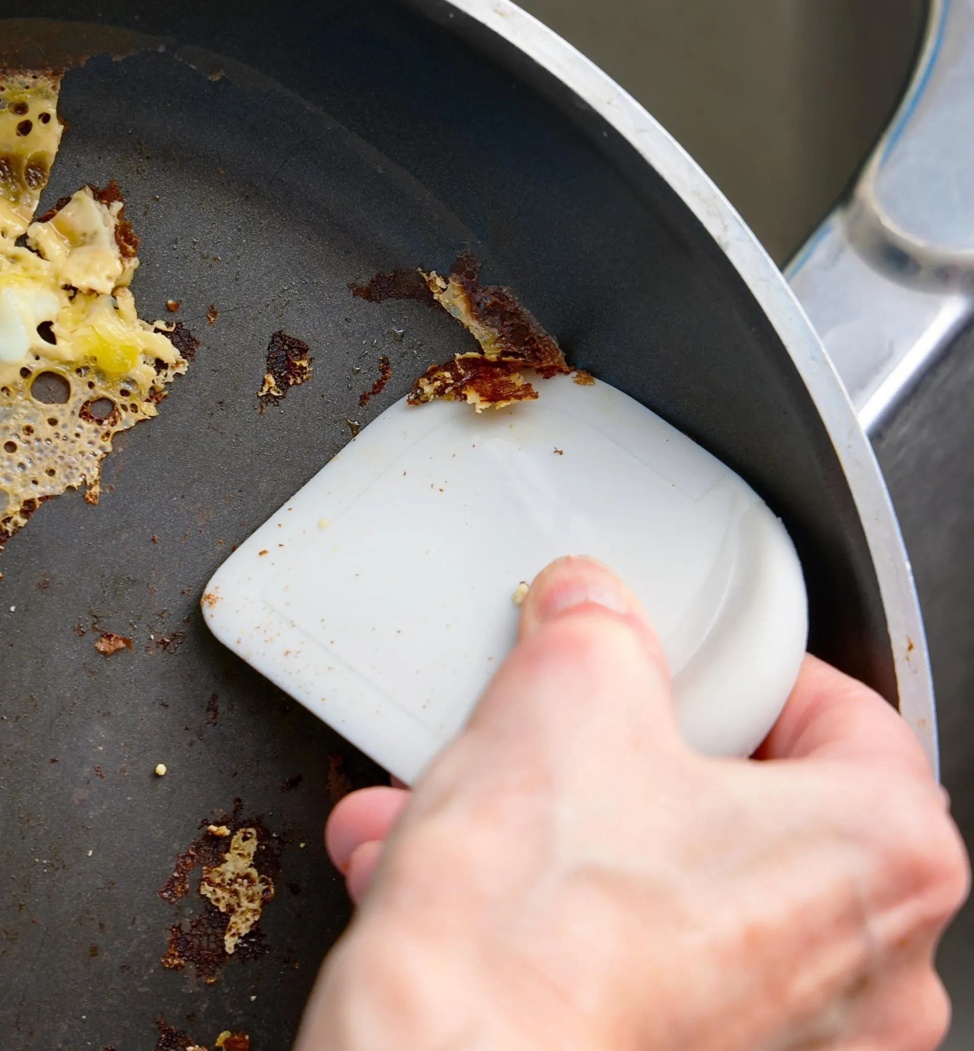 Lee Valley Pan Scraper
