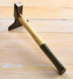 Lee Valley Picard Veneer Hammer