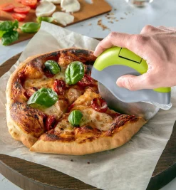 Lee Valley Pizza Cutter