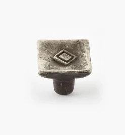 Lee Valley Plentzia Knobs