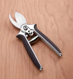 Lee Valley Pocket Pruner