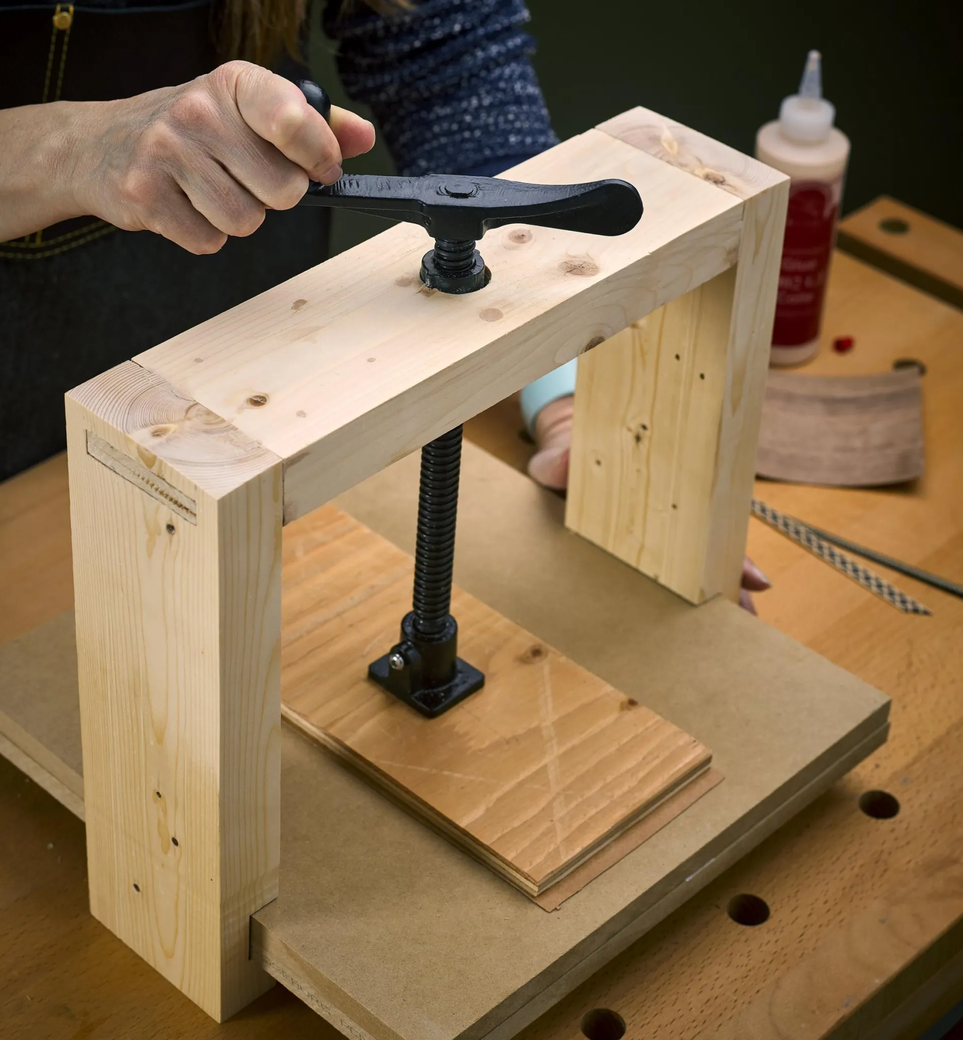 Lee Valley Pony Press Screws