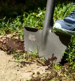 Lee Valley Radius Root-Cutter Lawn Edger