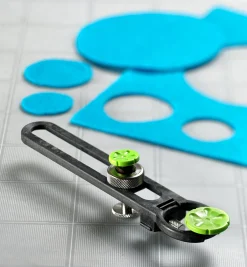 Lee Valley Rotary Circle Cutter