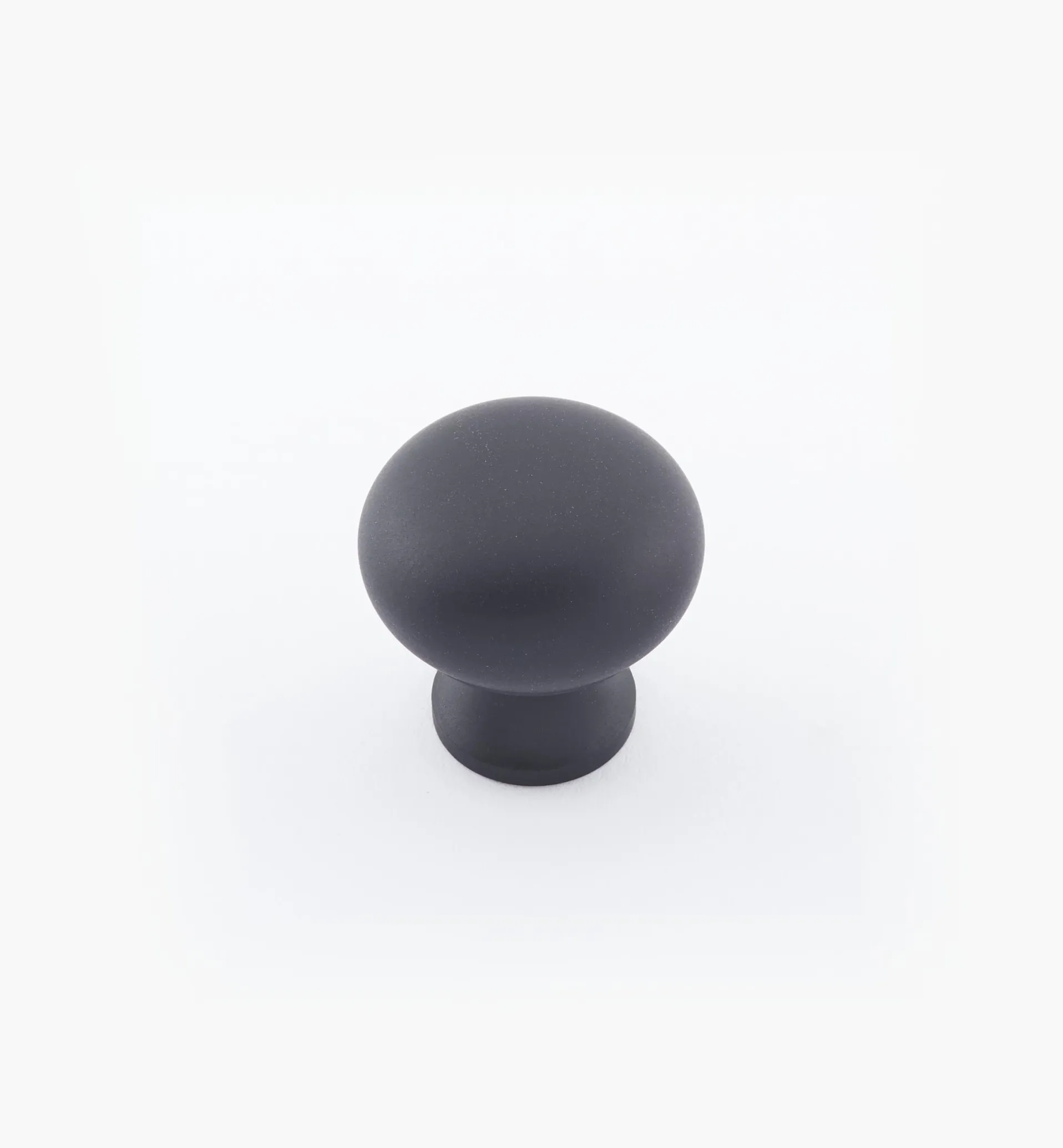 Lee Valley Round Brass Plain Knobs