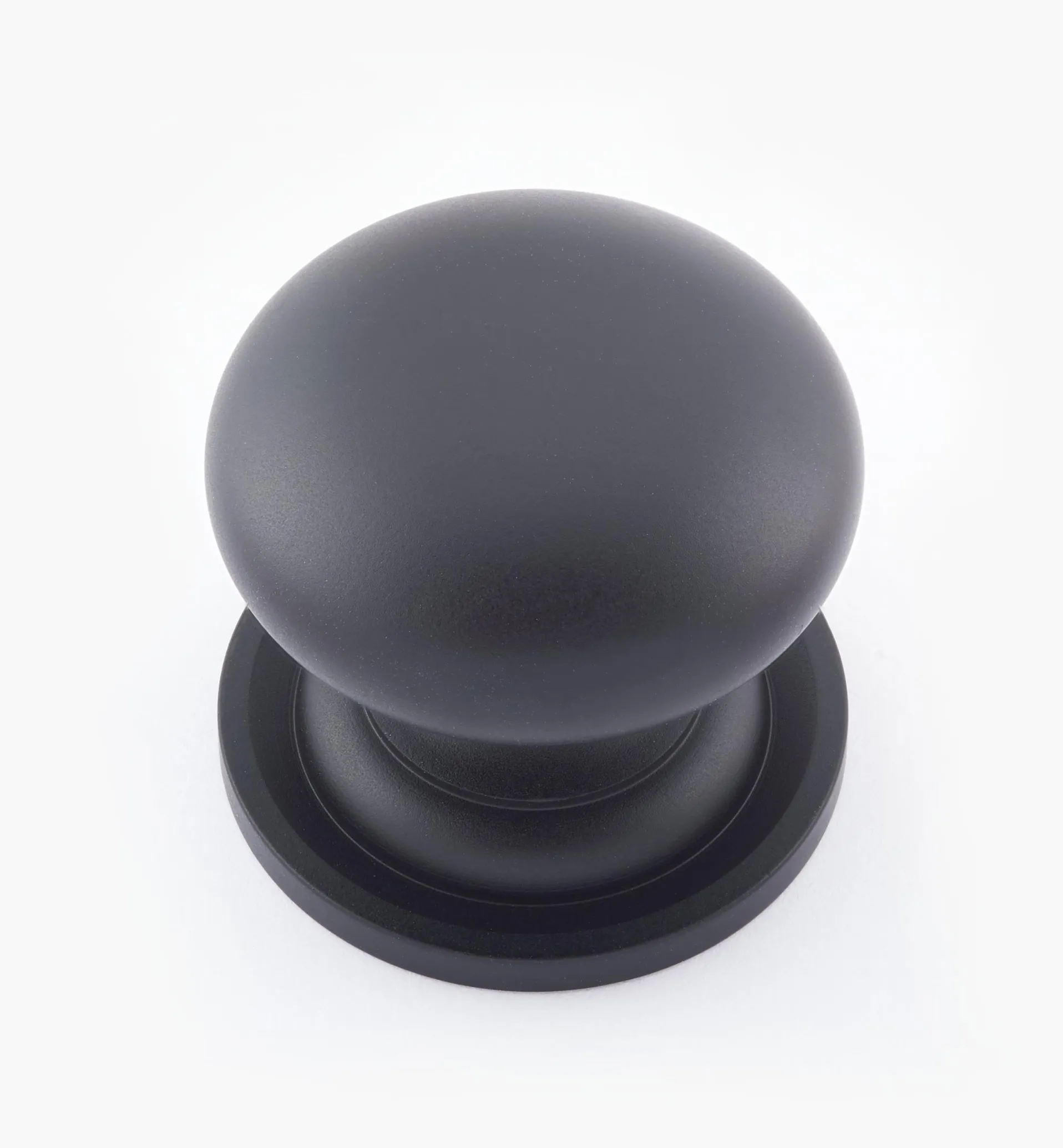 Lee Valley Round Brass Plain Knobs