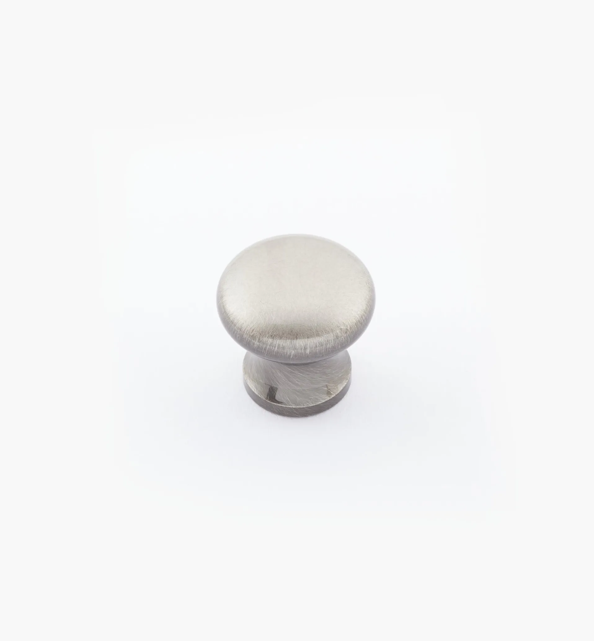 Lee Valley Round Brass Plain Knobs