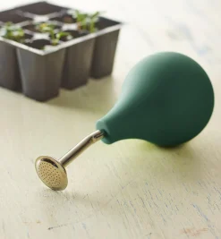 Lee Valley Seedling Sprayer