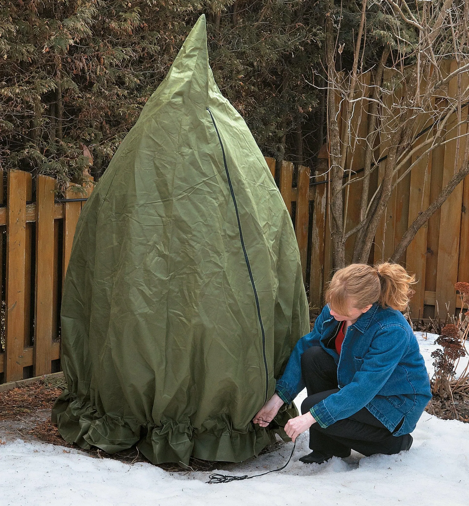 Lee Valley Shrub & Potted Plant Protector