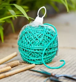 Lee Valley Soft-Stretch Plant Tie