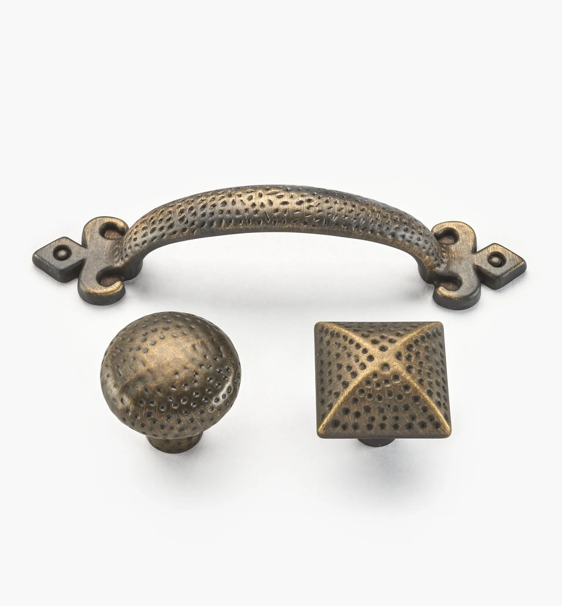 Lee Valley Solid Brass Dimpled Round Knob