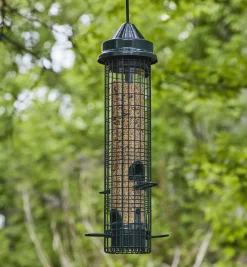 Lee Valley Squirrel Buster Classic Bird Feeder