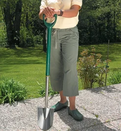 Lee Valley Stainless-Steel Border Shovel