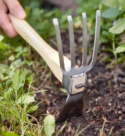 Lee Valley Stainless-Steel Cultivator & Pick Mattocks Set