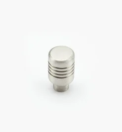 Lee Valley Stainless-Steel Ribbed Knobs