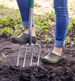 Lee Valley Start A Garden Bed Set