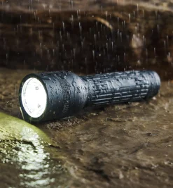 Lee Valley Suprabeam Q7XRS Flashlight