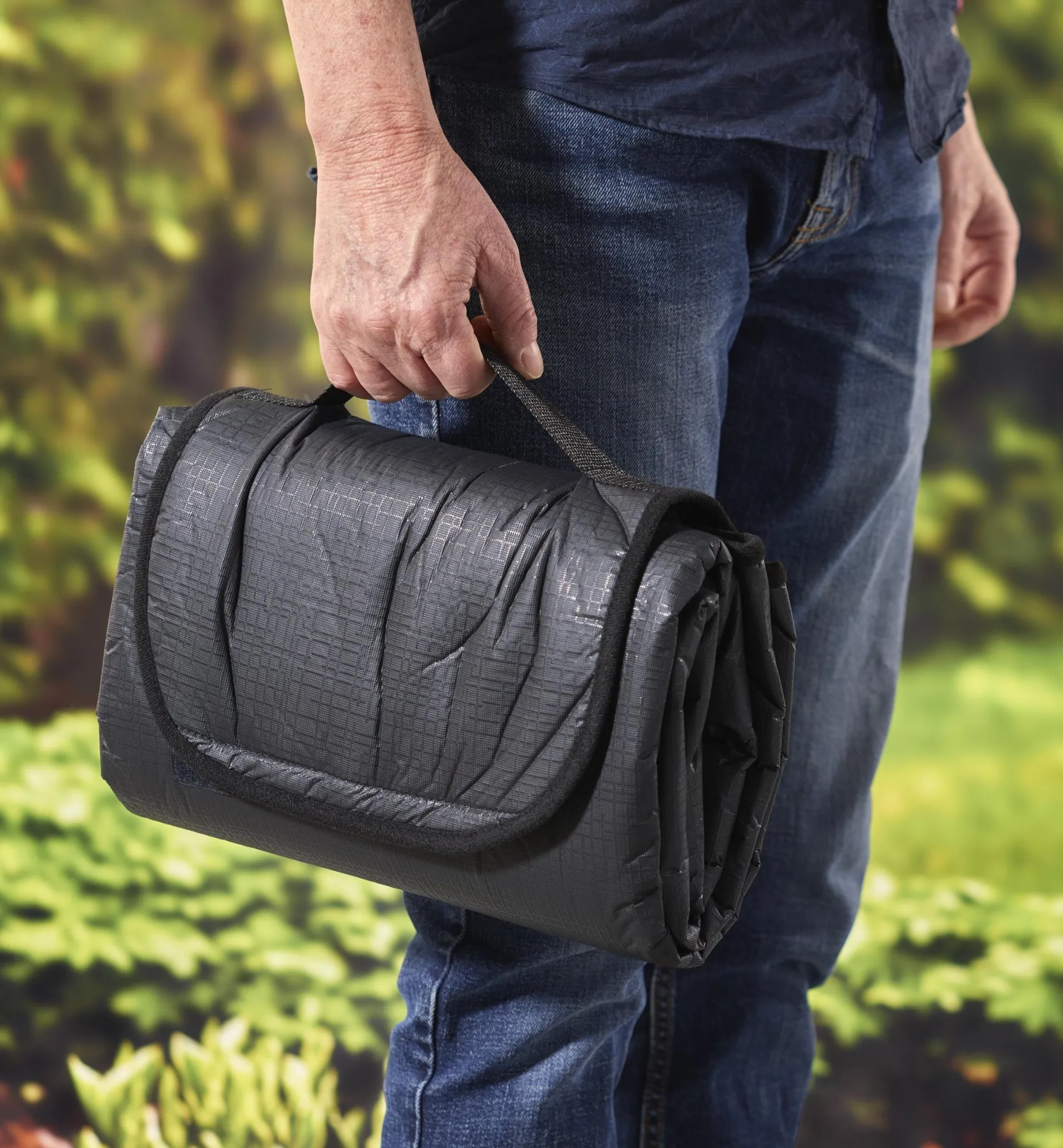 Lee Valley Tartan Outdoor Lined Blanket