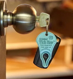 Lee Valley Tick Key Tick Remover