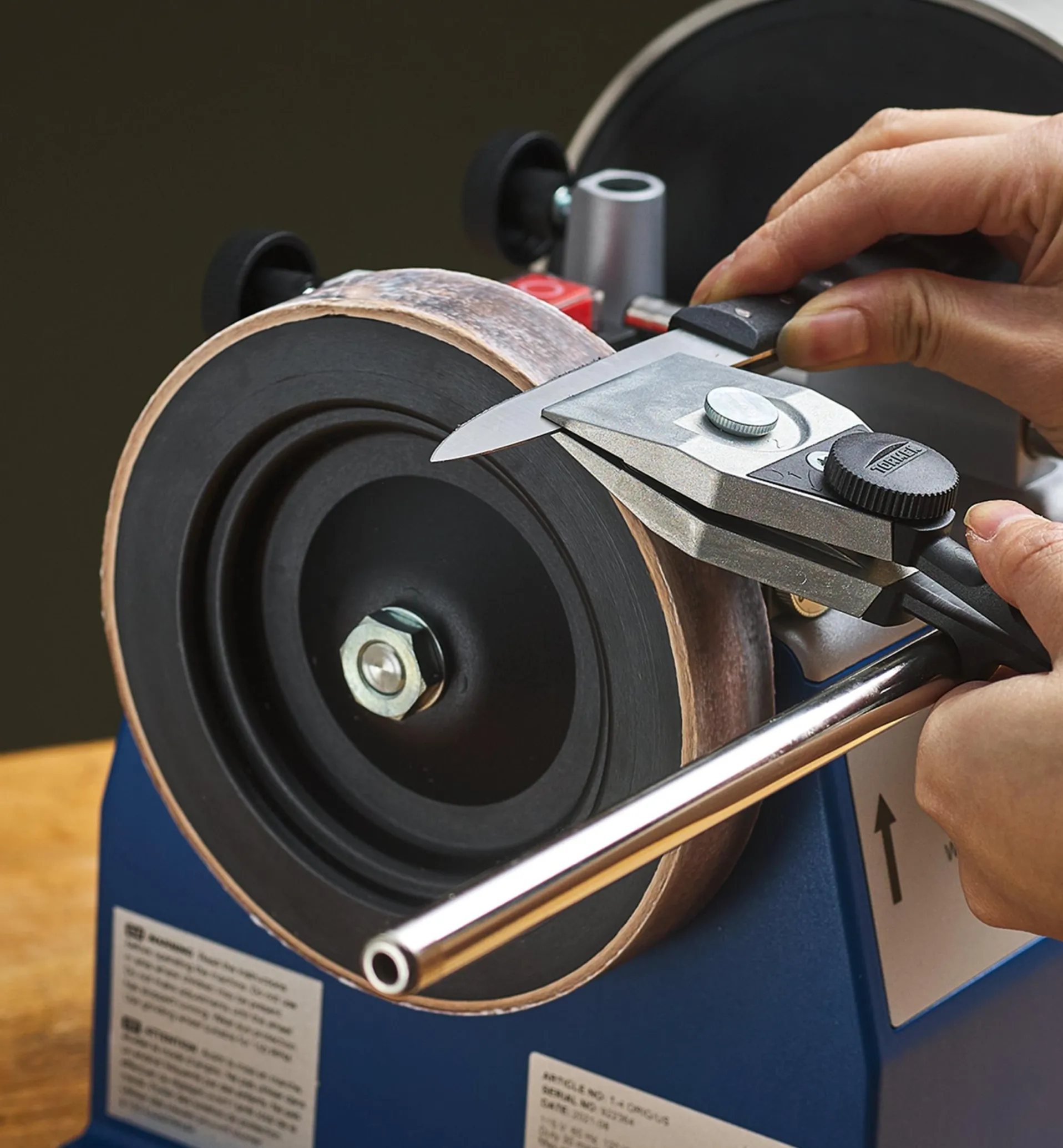 Lee Valley Tormek Centering Knife Jigs