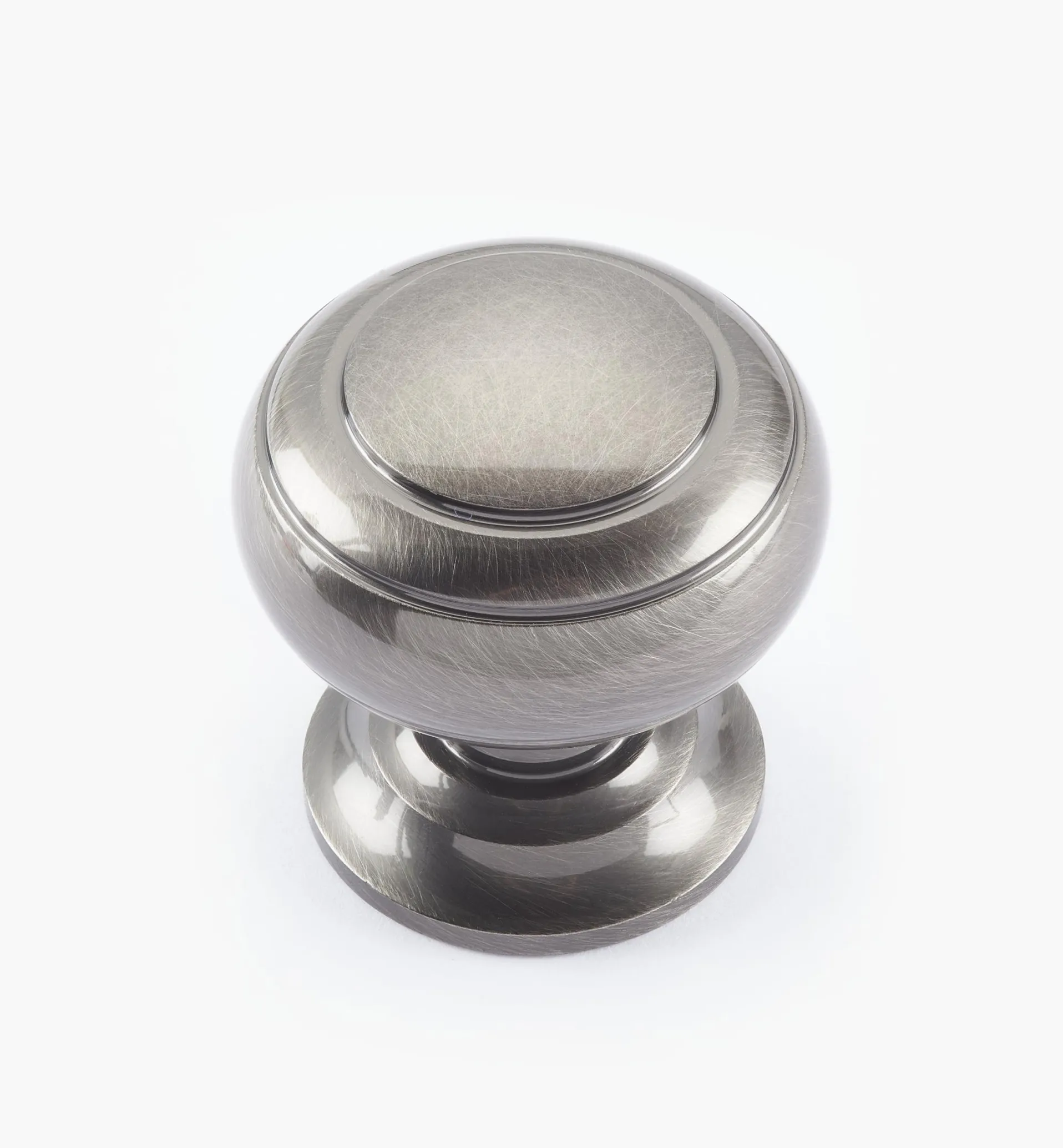 Lee Valley Turned Brass Ring Knobs