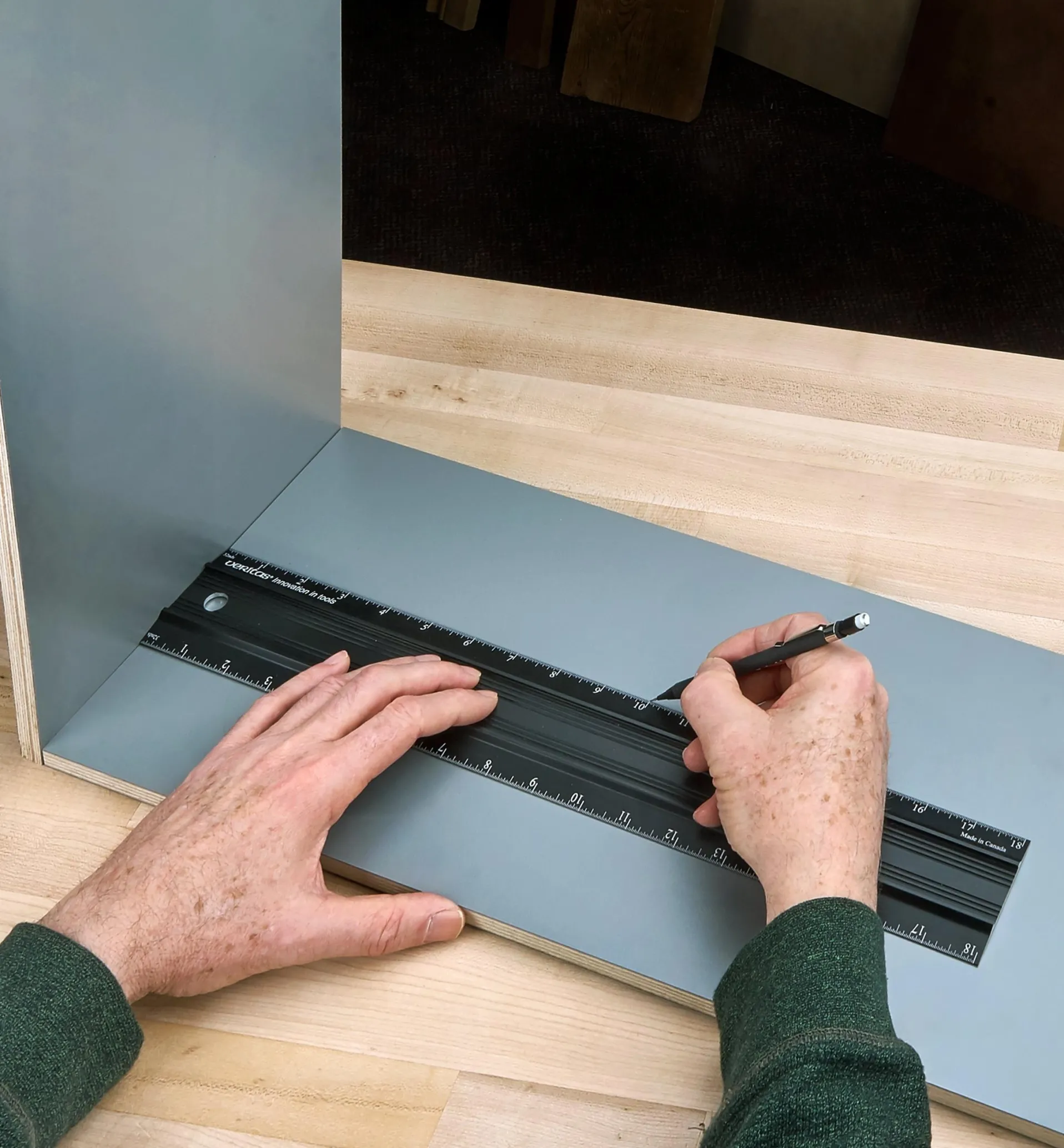 Lee Valley Veritas 18" Shop Rule