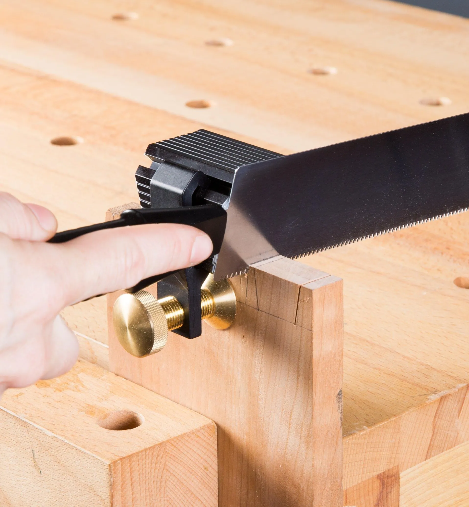 Lee Valley Veritas Dovetail Guide And Saw Set