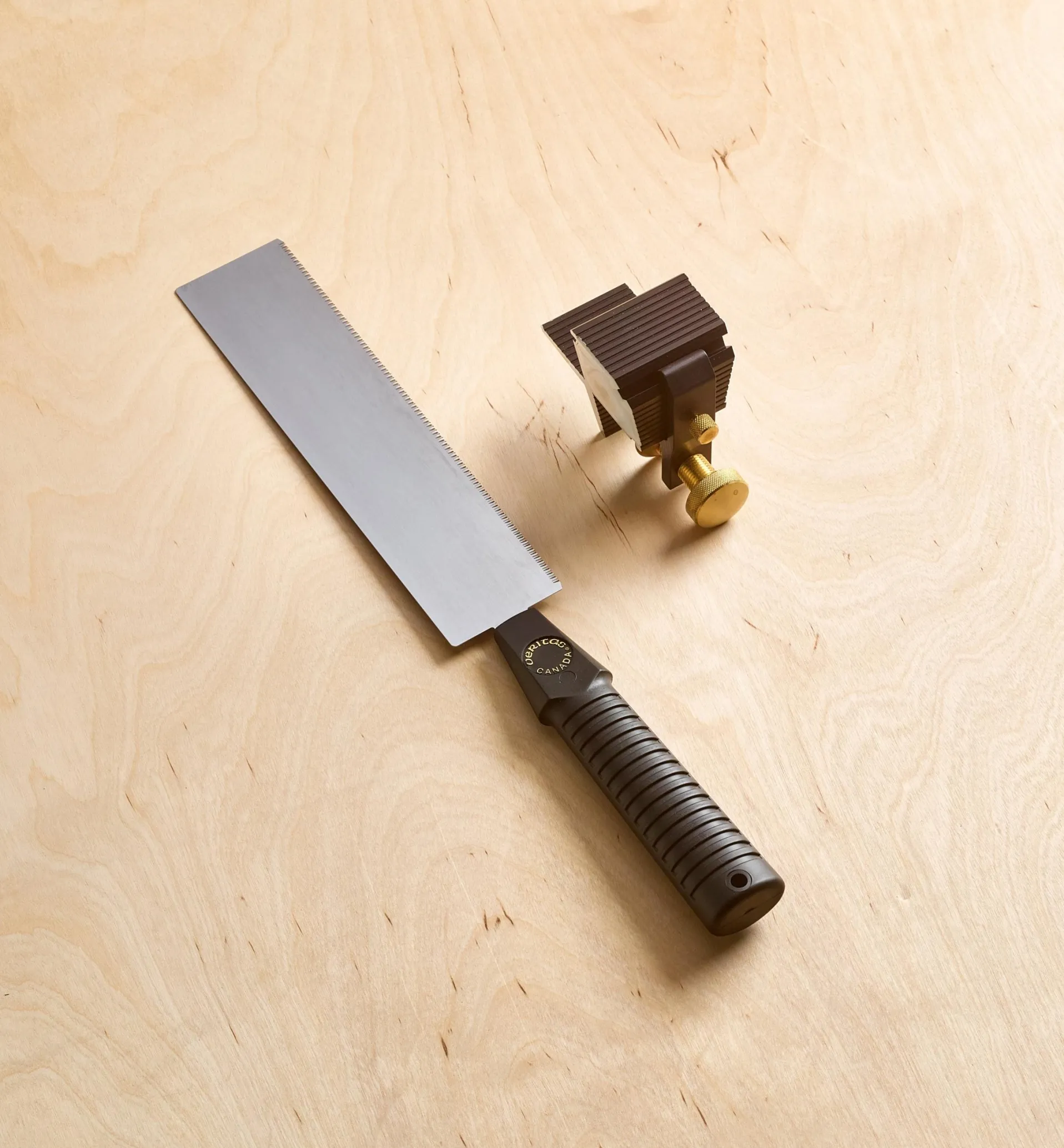 Lee Valley Veritas Dovetail Saw Guide System