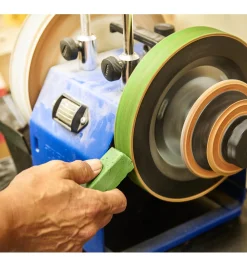 Lee Valley Veritas Honing Compound