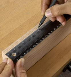 Lee Valley Veritas 18"/450mm Aluminum Bench Rule