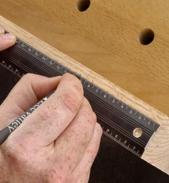 Lee Valley Veritas 600mm Aluminum Bench Rule