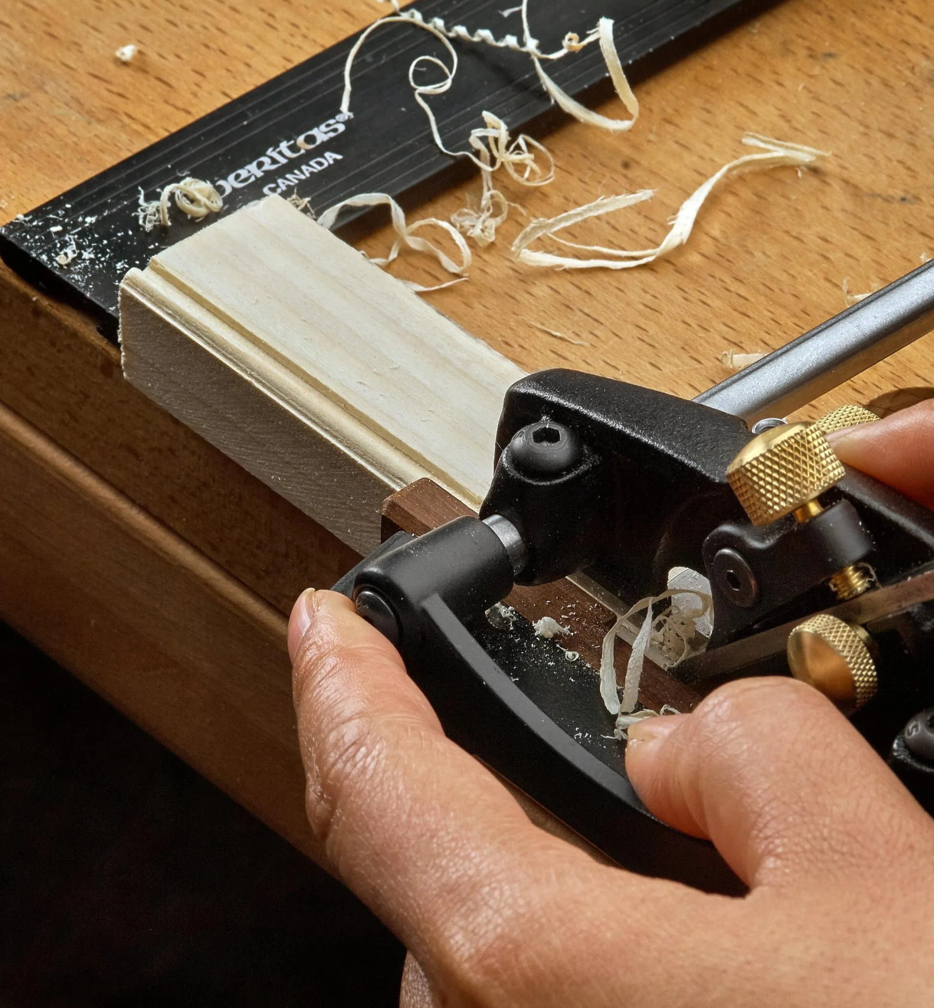Lee Valley Veritas Right-Hand Box-Maker’s Plow Plane